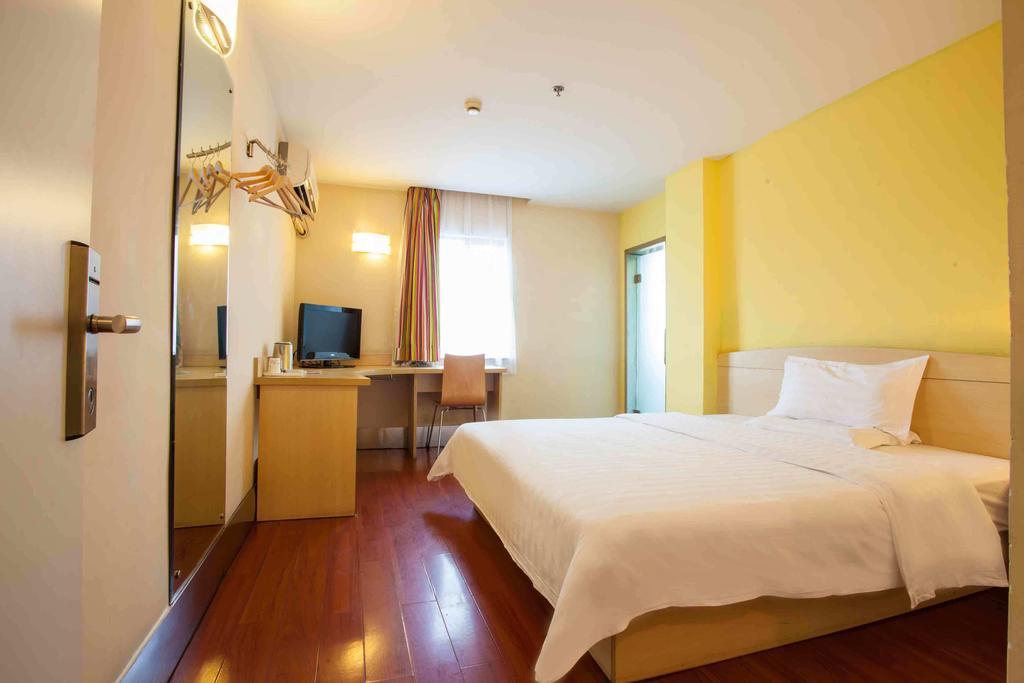 7Days Inn Guangzhou Shijing Jinbi Xincheng الغرفة الصورة